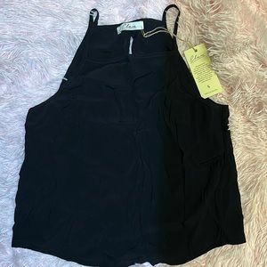 Small Elan black top
